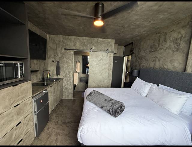 0.5 BEDROOM APARTMENT FOR SALE IN GARDENS